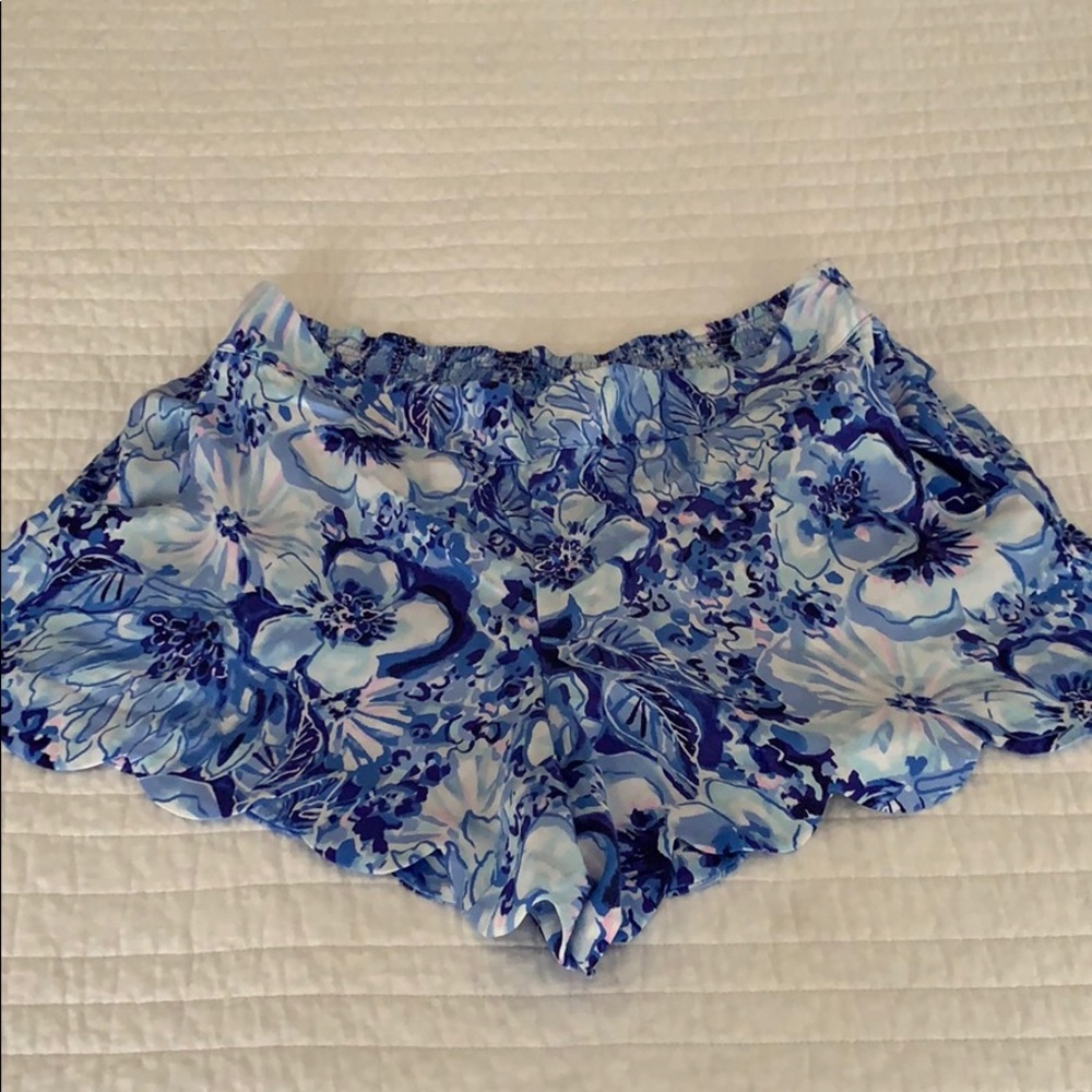 NWT Lilly Pulitzer Dahlia shorts XL
